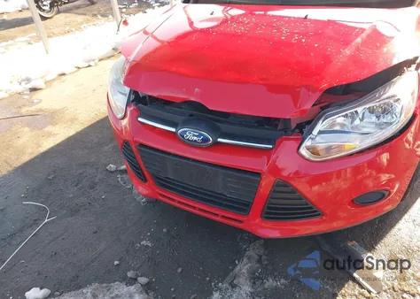2014 Ford Focus Se from USA, damaged, VIN 1FADP3K26EL360527